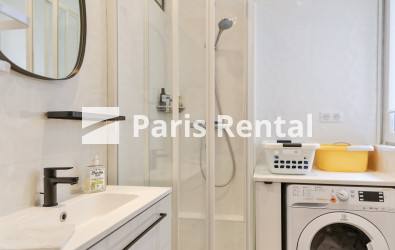Bathroom (shower only) - 
    15th district
  Javel, Paris 75015
